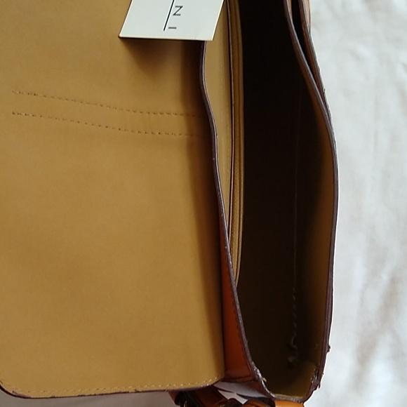 Mondani NY purse - Picture 3 of 3